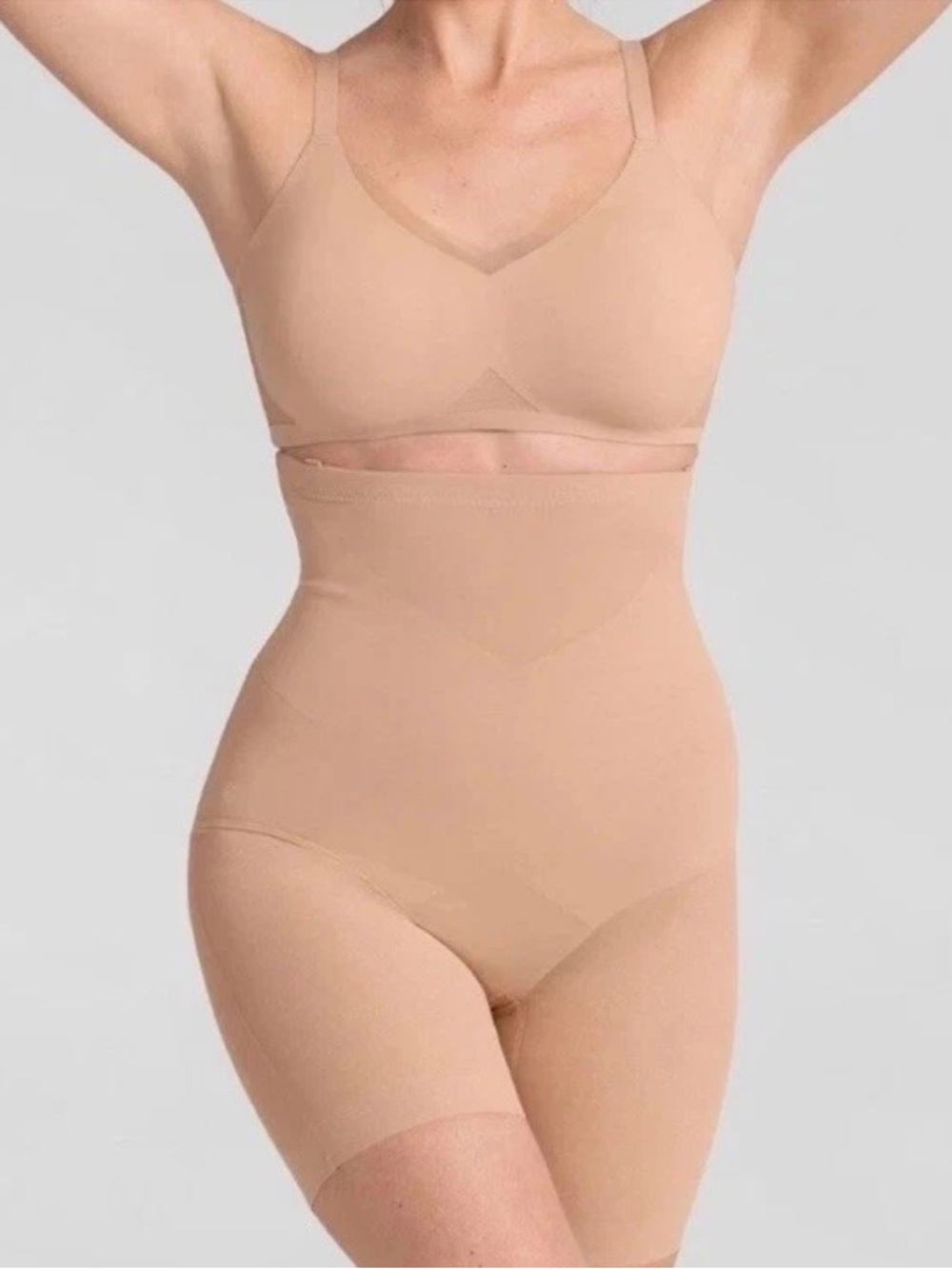 Honeylove SuperPower Mid-Thigh Shapewear Shorts- Size 1X 
Tummy Control #156214